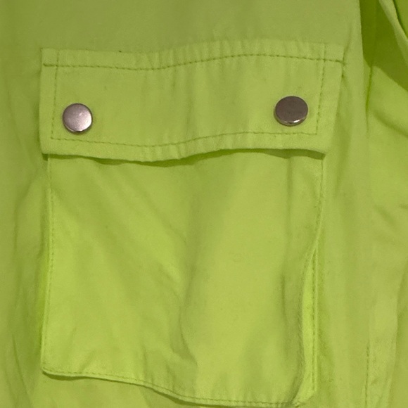AKIRA Neon Green Button Down Shirt - Picture 3 of 5
